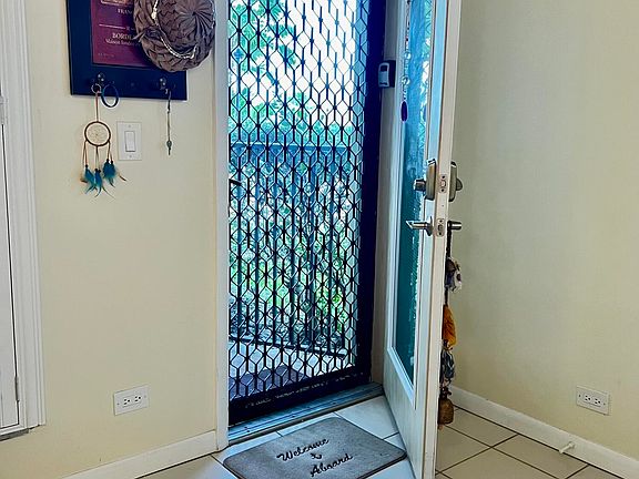 3rd image of 79901 Overseas Hwy APT 101