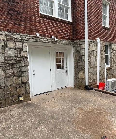170 E Rutherford St #C — Photo 1