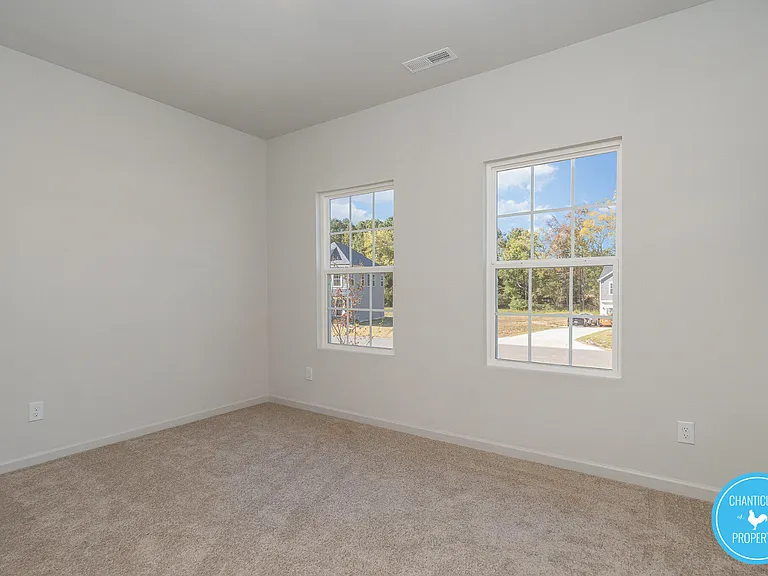 6748 Hardwick Ln — Photo 11