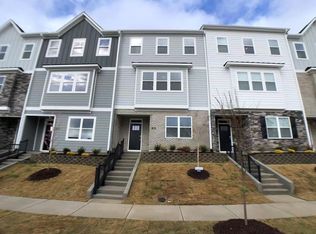 720 Dorset Stream Dr, Fuquay Varina, NC 27526