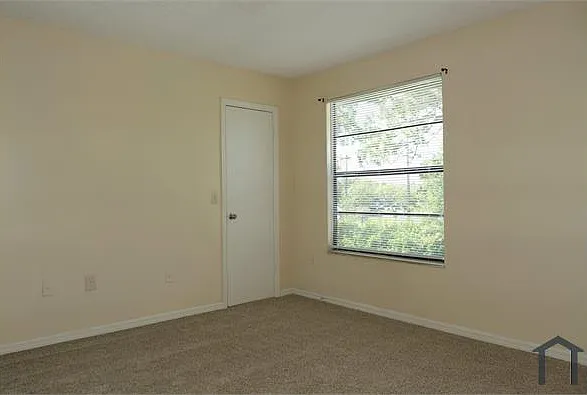 5524 Decatur St — Photo 11