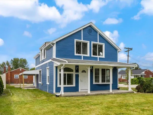 19903 Martin Rd, Saint Clair Shores, MI 48081