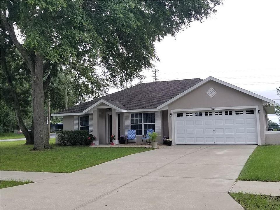 1st image of 102 Quail Oak Cir
