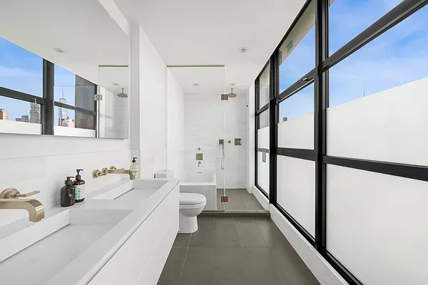 Sold by Compass | media 9