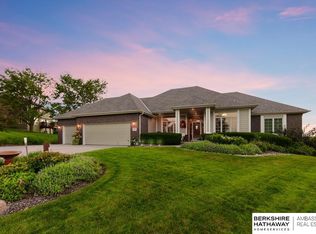 1205 Joy St, Papillion, NE 68046