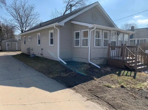 1310 Haley St, Midland, MI 48640