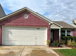 1748 Sonesta Ln, Indianapolis, IN 46217