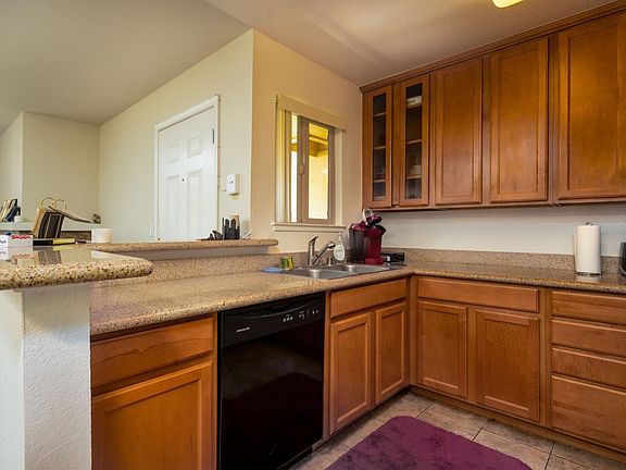 4th image of 3715 Tallyho Dr APT 128