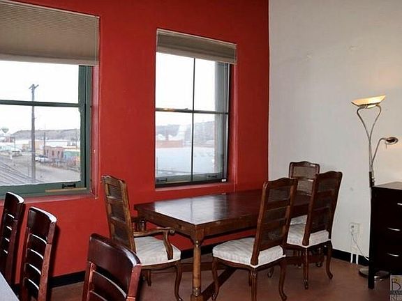 3rd image of 2702 Montana Ave APT 301