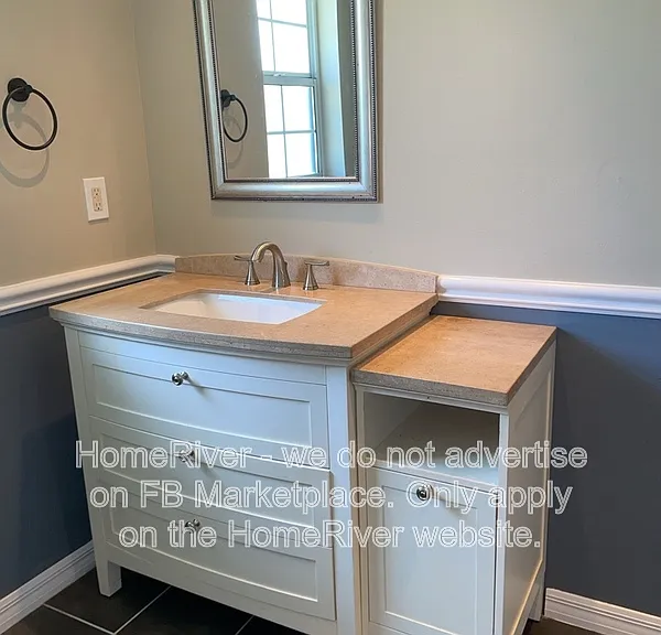 4021 NE 6th Ct — Photo 13