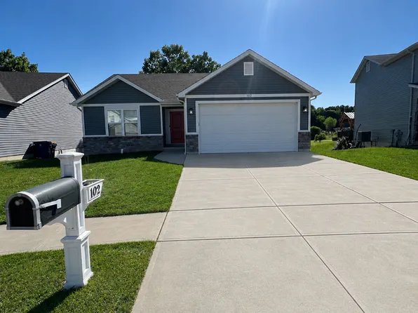 102 Doctrine Dr, Festus, MO 63028