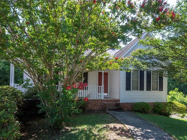 175 Millers Crossing Ct, Winston Salem, NC 27103