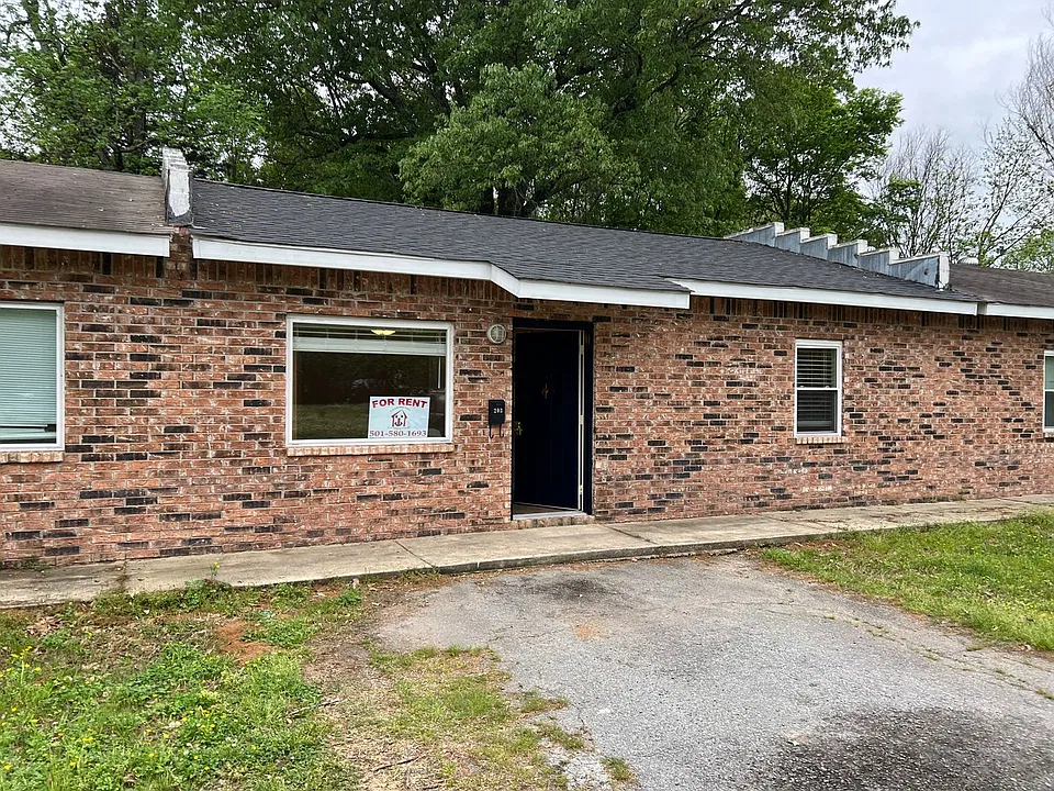 203 Tucker Inn