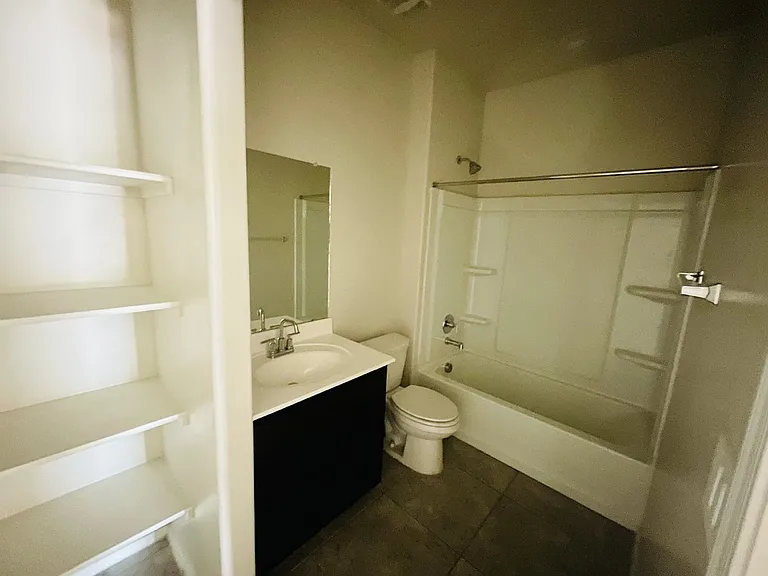 35433 W San Alvarez Ave — Photo 10