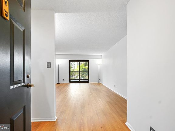 3rd image of 5902 Mount Eagle Dr APT 315