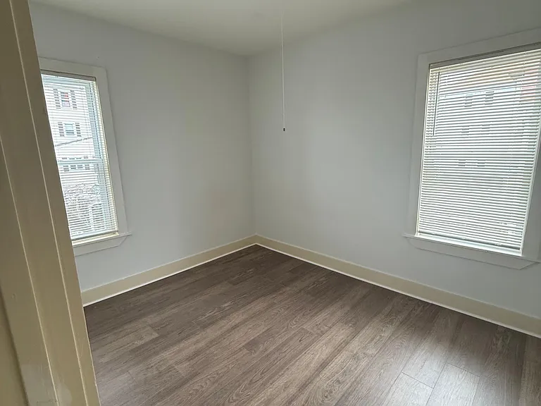 121 Choate St #3 — Photo 4