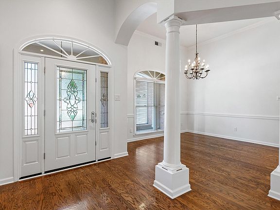 4th image of 1321 Winter Springs Ln