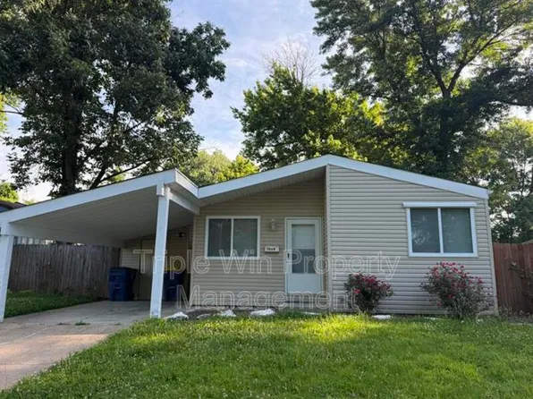 1332 Langholm Dr, Florissant, MO 63031