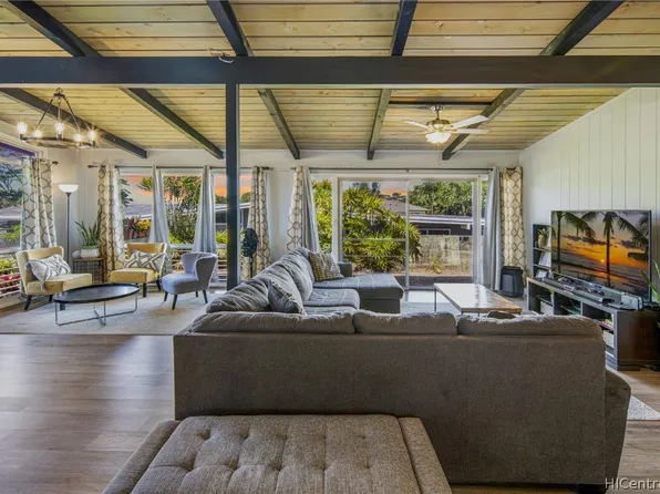 2314 Ahakapu St, Pearl City, HI 96782