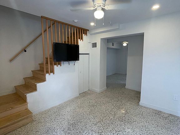 5th image of 560 NW 1st St APT 7
