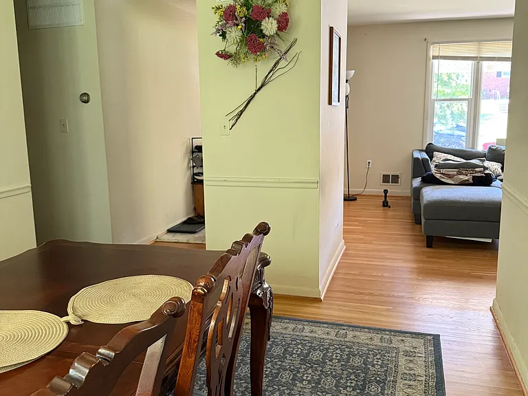 3607 Marlbrough Way — Photo 7