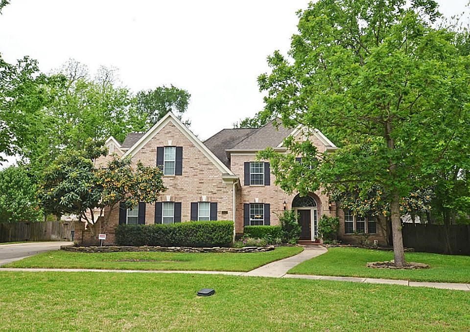 1st image of 3827 Oakland Cir