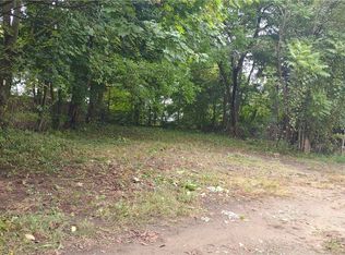 605 East Ave, Akron, OH 44320