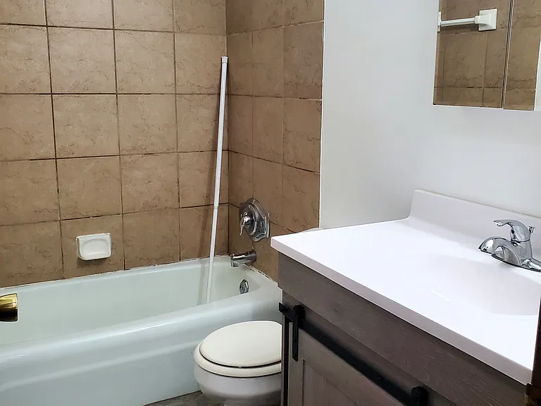 539 S Wasson Ln #103 — Photo 8