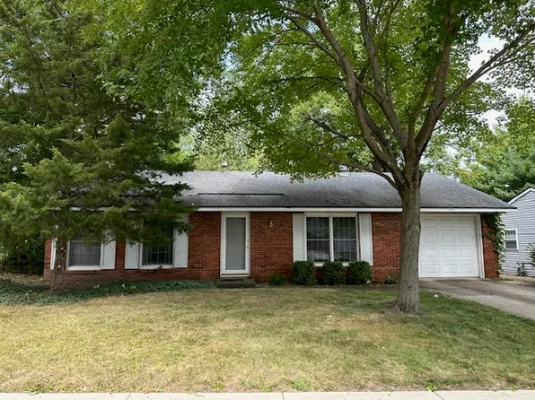 1418 Kingsridge Dr, Normal, IL 61761