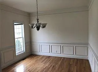 5906 Knightwood Pl — Photo 3