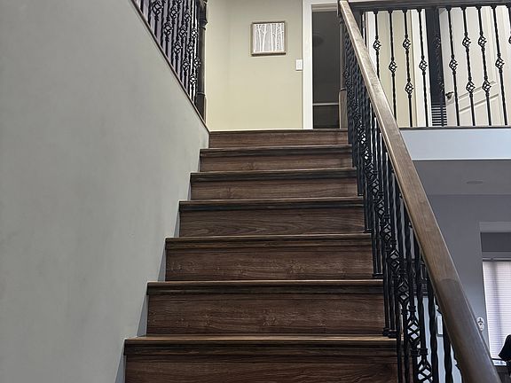 3rd image of 159 Tommys Ln