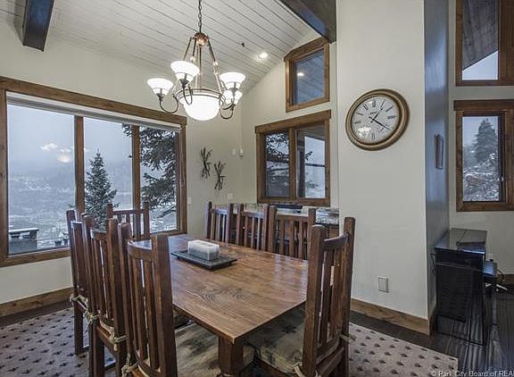 3rd image of 3130 Royal St #5
