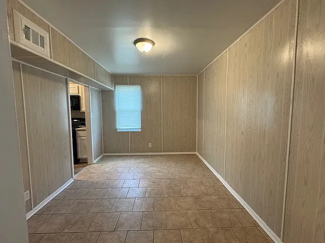 2269 Robin Lyn Ct — Photo 5