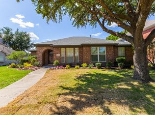 2103 Stillwater Dr, Mesquite, TX 75181