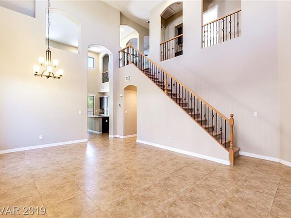 4th image of 4954 Monteleone Ave