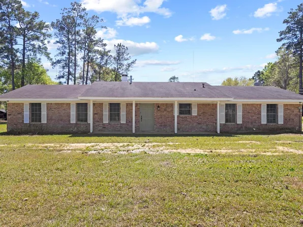 8230 Bryant Dr, Silsbee, TX 77656