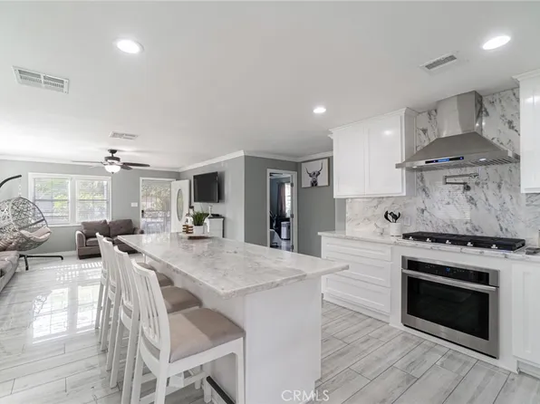 7804 Howe St, Paramount, CA 90723