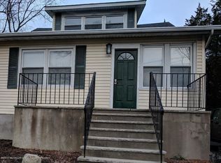 44 Lake Blvd, Aberdeen, NJ 07747