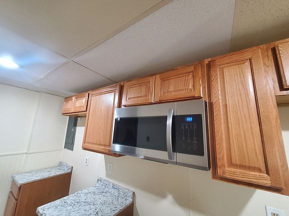 5th image of 322 Washington St #3