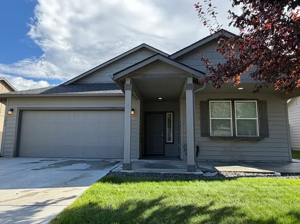 2940 Woodland Pl, Richland, WA 99352