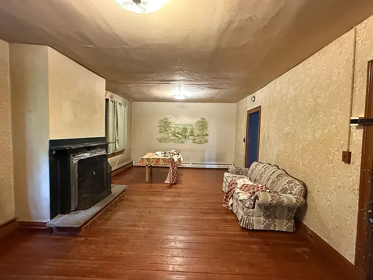 2500 N Brandt Rd — Photo 5