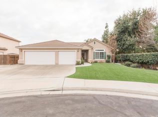 2638 Ashcroft Ave, Clovis, CA