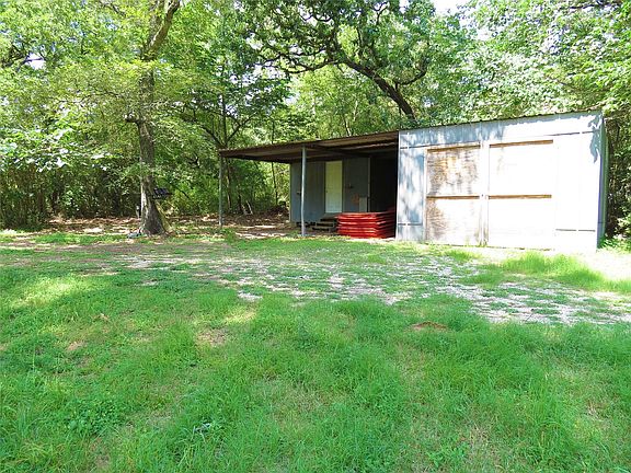 3rd image of 4542 Evergreen Forest Ln