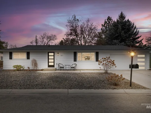 3611 W Pinehurst Dr, Boise, ID 83703