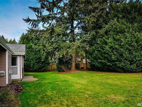 2nd image of 8132 Bo Ct SE