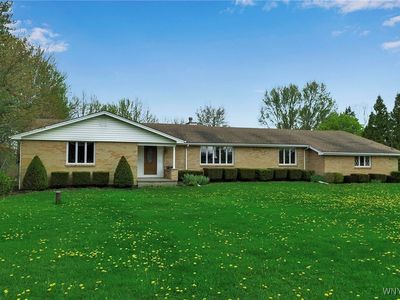 11708 Rapids Rd, Akron, NY, 14001