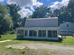 11850 2nd St, Leighton, AL 35646