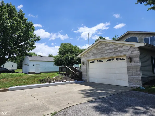 5329 W Smith Valley Rd, Greenwood, IN 46142