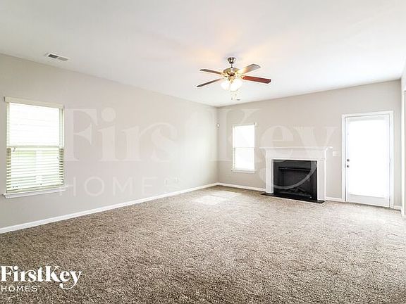 3rd image of 528 Sweet Ashley Way