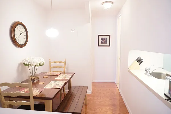 Rented by Renetta Real Estate | media 5